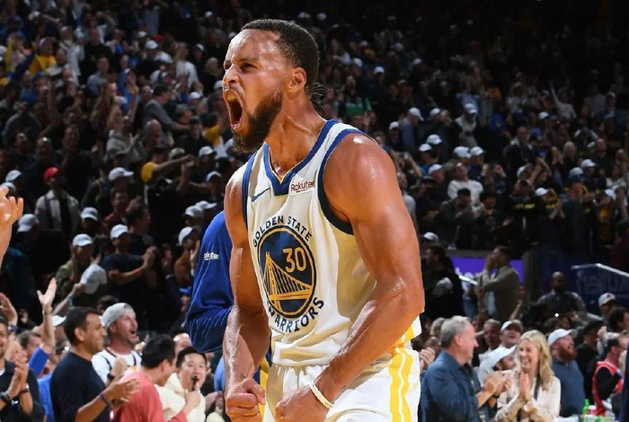 今晚突围战来临,金州勇士围绕欧冠篮板制胜,质疑声仍在,阵容厚度经受考验(金州勇士队主场) 今晚突围战来临,金州勇士围绕欧冠篮板制胜,质疑声仍在,阵容厚度经受考验(金州勇士队主场)